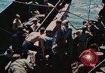 Standbild Bombardierung Iwo Jima, 1945, aus Sekunde 43 historischem Filmmaterial Videoclip 65675046458