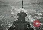 Image film de formation à propos de la bataille de la mer de corail Océan Pacifique, 1950, de la seconde 37 séquences d'archives historiques vidéo 65675046476