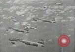 Image film de formation à propos de la bataille de la mer de corail Océan Pacifique, 1950, de la seconde 43 séquences d'archives historiques vidéo 65675046476