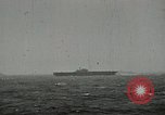 Image film de formation à propos de la bataille de la mer de corail Océan Pacifique, 1950, de la seconde 58 séquences d'archives historiques vidéo 65675046476