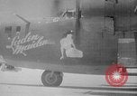 Image 5e Groupe bombe B-24s'opérer à partir de Munda aérodrome de point New Georgia Island Solomon Islands USA, 1943, de la seconde 12 séquences d'archives historiques vidéo 65675046493