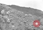 Immagine di Il Monte Vesuvio Italia, 1944, secondo 20 filmato di repertorio 65675046497