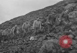 Immagine di Il Monte Vesuvio Italia, 1944, secondo 44 filmato di repertorio 65675046497