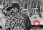 Immagine di La confessione e la massa Isola di Bougainville Papua Nuova Guinea, 1944, secondo 1 filmato di repertorio 65675046499