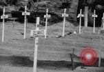 Immagine di Il cimitero di Bougainville Isole Salomone, 1944, secondo 21 filmato di repertorio 65675046500
