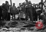 Immagine di Il cimitero di Bougainville Isole Salomone, 1944, secondo 46 filmato di repertorio 65675046500