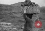 Standbild Ausbruch des Vesuv Italien, 1944, aus Sekunde 35 historischem Filmmaterial Videoclip 65675046507