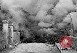 Immagine di Eruzione del Vesuvio Italia, 1944, secondo 56 filmato di repertorio 65675046508