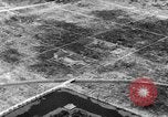 Immagine di La Bomba atomica danno Hiroshima Giappone, 1945, secondo 43 filmato di repertorio 65675046531