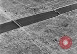 Immagine di seconda guerra mondiale la bomba atomica e bomba convenzionale danni in Giappone Giappone, 1945, secondo 25 filmato di repertorio 65675046532