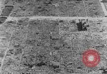Immagine di seconda guerra mondiale la bomba atomica e bomba convenzionale danni in Giappone Giappone, 1945, secondo 36 filmato di repertorio 65675046532