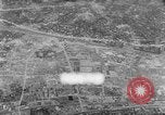Immagine di Bomba ha danneggiato il Tokyo Giappone, 1945, secondo 1 filmato di repertorio 65675046533