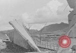 Image bombe atomique dommages à Nagasaki église et factory Nagasaki au Japon, 1945, de la seconde 6 séquences d'archives historiques vidéo 65675046542