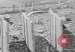 Image bombe atomique dommages à Nagasaki église et factory Nagasaki au Japon, 1945, de la seconde 13 séquences d'archives historiques vidéo 65675046542