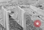 Image bombe atomique dommages à Nagasaki église et factory Nagasaki au Japon, 1945, de la seconde 15 séquences d'archives historiques vidéo 65675046542