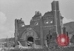 Image bombe atomique dommages à Nagasaki église et factory Nagasaki au Japon, 1945, de la seconde 27 séquences d'archives historiques vidéo 65675046542