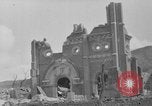 Image bombe atomique dommages à Nagasaki église et factory Nagasaki au Japon, 1945, de la seconde 28 séquences d'archives historiques vidéo 65675046542