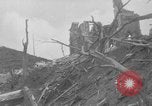 Image bombe atomique dommages à Nagasaki église et factory Nagasaki au Japon, 1945, de la seconde 44 séquences d'archives historiques vidéo 65675046542