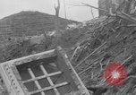 Image bombe atomique dommages à Nagasaki église et factory Nagasaki au Japon, 1945, de la seconde 46 séquences d'archives historiques vidéo 65675046542