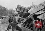 Image ville dommages après bombe atomique grève Nagasaki au Japon, 1945, de la seconde 41 séquences d'archives historiques vidéo 65675046543