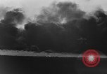 Image ville dommages après bombe atomique grève Nagasaki au Japon, 1945, de la seconde 56 séquences d'archives historiques vidéo 65675046543