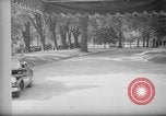 Immagine di Banchiere Alexander Sachs visiti la Casa Bianca Washington DC USA, 1946, secondo 52 filmato di repertorio 65675046546