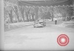 Immagine di Banchiere Alexander Sachs visiti la Casa Bianca Washington DC USA, 1946, secondo 54 filmato di repertorio 65675046546