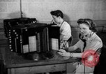 Standbild Telefon Zimmer Oak Ridge Tennessee USA, 1946, aus Sekunde 40 historischem Filmmaterial Videoclip 65675046558