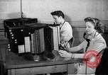 Standbild Telefon Zimmer Oak Ridge Tennessee USA, 1946, aus Sekunde 52 historischem Filmmaterial Videoclip 65675046558