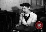 Standbild Telefon Zimmer Oak Ridge Tennessee USA, 1946, aus Sekunde 55 historischem Filmmaterial Videoclip 65675046558