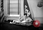 Immagine di Il colonnello Kirkpatrick Oak Ridge Tennessee USA, 1946, secondo 19 filmato di repertorio 65675046559