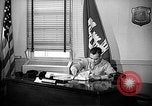 Immagine di Il colonnello Kirkpatrick Oak Ridge Tennessee USA, 1946, secondo 21 filmato di repertorio 65675046559