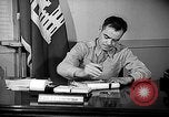 Immagine di Il colonnello Kirkpatrick Oak Ridge Tennessee USA, 1946, secondo 45 filmato di repertorio 65675046559
