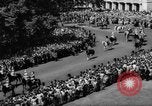 Immagine di Compleanno della Regina Londra Inghilterra Regno Unito, 1959, secondo 15 filmato di repertorio 65675046561