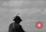 Immagine di La Falconeria Austria Foresta Nera, 1959, secondo 51 filmato di repertorio 65675046563