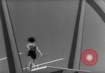 Immagine di Costumi da bagno Italia, 1959, secondo 18 filmato di repertorio 65675046564