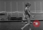 Immagine di Costumi da bagno Italia, 1959, secondo 30 filmato di repertorio 65675046564