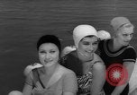 Immagine di Costumi da bagno Italia, 1959, secondo 54 filmato di repertorio 65675046564