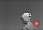 Immagine di Costumi da bagno Italia, 1959, secondo 62 filmato di repertorio 65675046564