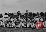 Immagine di Mar grande scuola di caccia Portsmouth Inghilterra, 1930, secondo 18 filmato di repertorio 65675046567