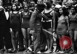 Standbild Harlem Schönheit Krone New York United States USA, 1930, aus Sekunde 37 historischem Filmmaterial Videoclip 65675046570
