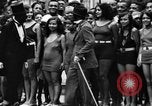 Standbild Harlem Schönheit Krone New York United States USA, 1930, aus Sekunde 45 historischem Filmmaterial Videoclip 65675046570