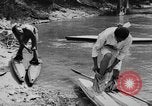 Standbild Wasser laufen Enns Österreich, 1930, aus Sekunde 11 historischem Filmmaterial Videoclip 65675046571