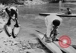 Standbild Wasser laufen Enns Österreich, 1930, aus Sekunde 13 historischem Filmmaterial Videoclip 65675046571
