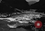 Standbild Wasser laufen Enns Österreich, 1930, aus Sekunde 48 historischem Filmmaterial Videoclip 65675046571