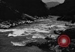 Standbild Wasser laufen Enns Österreich, 1930, aus Sekunde 52 historischem Filmmaterial Videoclip 65675046571