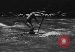 Standbild Wasser laufen Enns Österreich, 1930, aus Sekunde 58 historischem Filmmaterial Videoclip 65675046571