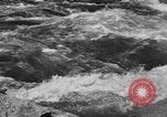 Standbild Wasser laufen Enns Österreich, 1930, aus Sekunde 61 historischem Filmmaterial Videoclip 65675046571