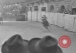 Image Course de chevaux Palio di Siena Sienne Italie, 1930, de la seconde 42 séquences d'archives historiques vidéo 65675046575