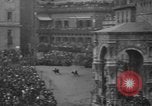 Image Course de chevaux Palio di Siena Sienne Italie, 1930, de la seconde 60 séquences d'archives historiques vidéo 65675046575